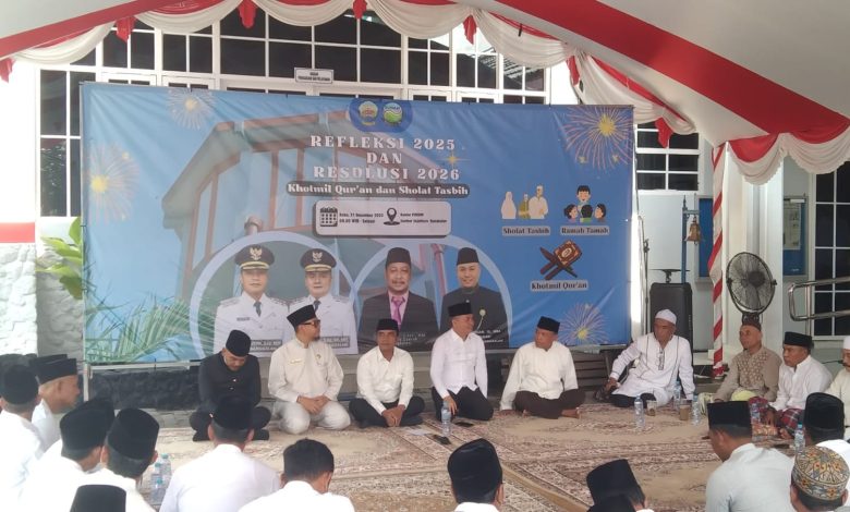 Keterangan foto: PUDAM Sumber Sejahtera Bangkalan menggelar Khotmil Qur’an dan Sholat Tasbih sebagai refleksi akhir tahun 2025 dan resolusi menyongsong tahun 2026.