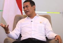 “Mentan Andi Amran Sulaiman saat memberi keterangan soal stabilisasi harga beras.”