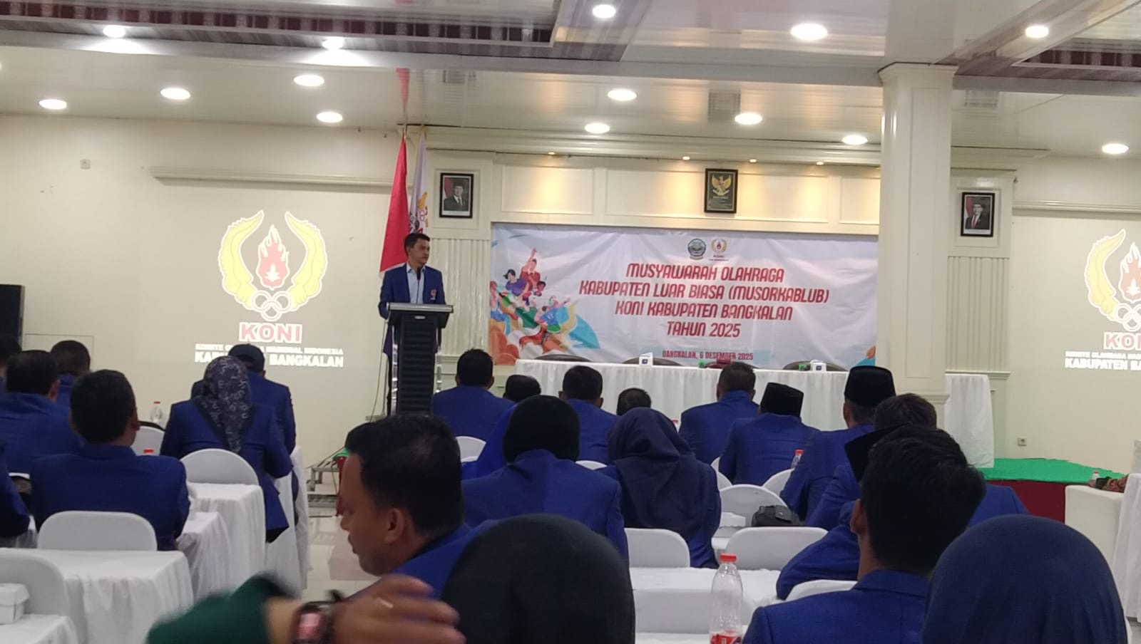Keterangan foto: Tajul Anwar, Ketua KONI Bangkalan saat memberikan sambutan dalam Musorkablub tahun 2025