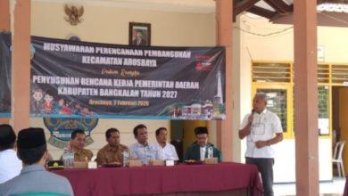 KEGIATAN. Suasana Musrenbang Kecamatan Arosbaya dalam rangka penyusunan RKPD Kabupaten Bangkalan Tahun 2027 yang digelar di Pendopo Kecamatan Arosbaya, Senin (2/2/2026). (redaksi/ejaberita.co)
