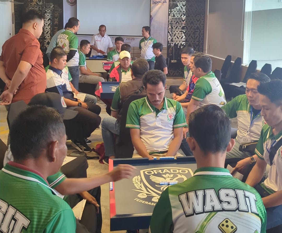 Foto: Simulasi Referee 38 wasit dari kabupaten/kota di Jatim, saat pelatihan setelah Referee.