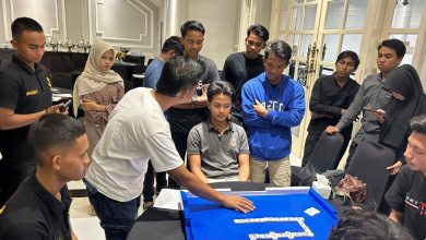 Pelatihan domino oleh Orado Bangkalan kepada para peserta sebagai bagian dari persiapan menghadapi Kejurcab, guna meningkatkan kemampuan dan strategi permainan atlet muda.