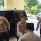 Kapolda Jawa Timur Irjen Pol. Nanang Avianto tiba di Mapolres Sumenep dalam rangka kunjungan kerja, Selasa (14/4/2026), di tengah sorotan pembatalan konferensi pers kasus temuan 27,83 kilogram kokain.