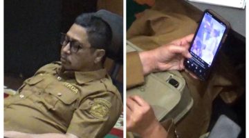 Sekretaris Daerah Bangkalan, Ismet Efendi, tertangkap kamera dalam kondisi tertidur saat rapat resmi.