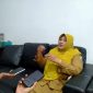 Pejabat Dinas Kesehatan Sampang memberikan keterangan kepada awak media terkait meningkatnya kasus Campak di wilayah tersebut.