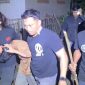 Tersangka buronan pencurian sapi di Bangkalan diamankan polisi setelah ditangkap saat tertidur di tempat persembunyian.