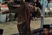 Suasana ritual Hong Bahhong di Kecamatan Geger, Bangkalan, yang sarat nilai budaya dan spiritual masyarakat Madura. Tradisi turun-temurun ini kini diajukan Pemerintah Kabupaten Bangkalan sebagai Warisan Budaya Tak Benda (WBTB) agar tetap lestari dan tidak hilang ditelan zaman.