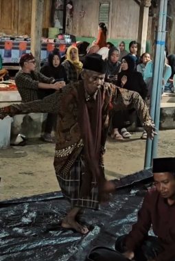 Ritual Sakral Hong Bahhong Bangkalan Diusulkan Jadi Warisan Budaya Nasional