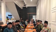Pengurus wilayah dan cabang YAKORMA Kalimantan Barat saat menggelar silaturahmi sekaligus pembentukan panitia Musyawarah Wilayah (Muswil) 2026 di Pontianak, Minggu (24/5/2026).