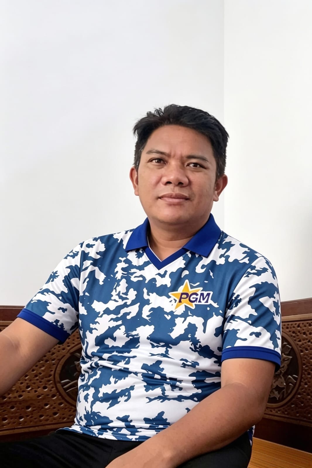 Penasehat Pengda Perkutut Kabupaten Sampang, Zainul Ghaffar, mengajak pecinta burung perkutut untuk menjaga kelestarian budaya lokal melalui ajang Liga Perkutut Indonesia (LPI) 2026 di Kabupaten Sampang.