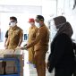 Wakil Bupati Sampang H. Ahmad Mahfudz melakukan peninjauan langsung ke salah satu dapur Program Makan Bergizi Gratis (MBG) yang mendapat evaluasi dari Badan Gizi Nasional (BGN). Dalam inspeksi tersebut, aspek sanitasi, pengelolaan limbah, dan kelengkapan fasilitas menjadi perhatian utama guna memastikan standar operasional terpenuhi.
