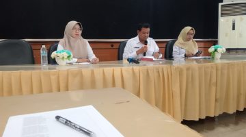 Perwakilan GMSB saat melakukan audiensi dengan DPMD Kabupaten Sampang guna mempertanyakan transparansi administrasi dan realisasi dana ketahanan pangan yang dikelola BUMDes, Rabu (3/6/2026).