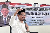 Anggota DPRD Provinsi Jawa Timur Fraksi Partai NasDem H. Mohammad Nasih Aschal saat menyerap aspirasi masyarakat dalam kegiatan reses bersama Muslimat NU se-Kabupaten Bangkalan di INSYA Bangkalan, Senin (27/7/2026).