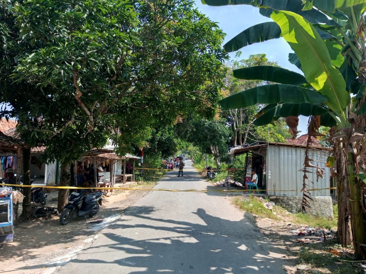 Lokasi perkelahian berdarah di Desa Nyiloh, Kecamatan Kedungdung, Sampang, yang mengakibatkan dua pria terluka serius akibat duel menggunakan celurit dan pisau.