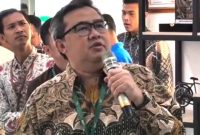 Direktur PT Linggarjati Trijaya Indah, Nanda Wirya Laksana, menyampaikan keterangan kepada awak media terkait polemik dengan Bank Syariah Nasional (BSN). Ia mendesak manajemen BSN mengevaluasi pejabat internal yang dinilai tidak transparan dalam menangani persoalan appraisal proyek Perumahan Bukit Damai.