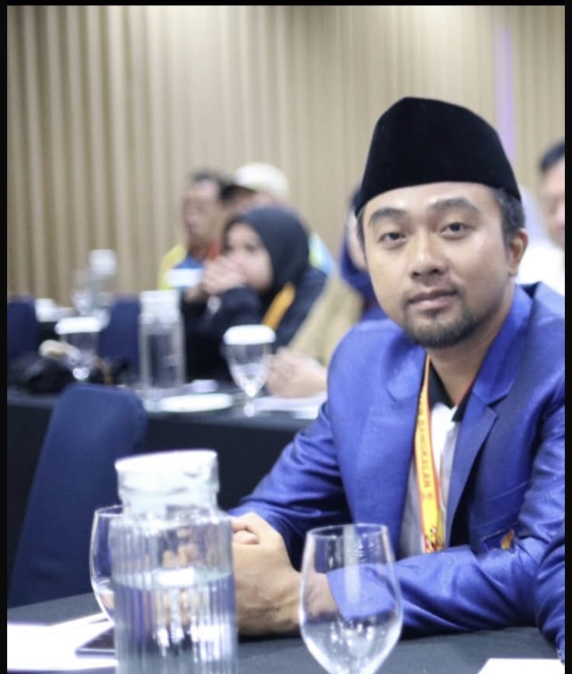 Kepala Desa Pangelean, Kecamatan Tanah Merah, Zaiqhulhak Alfarisi, saat mengikuti kegiatan. Momentum Hari Lahir Pancasila menjadi pengingat untuk terus menjaga persatuan, memperkuat gotong royong, dan membangun kebersamaan di tengah masyarakat.