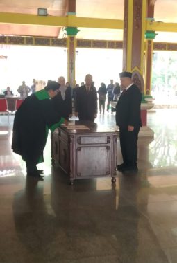 321 PNS Bangkalan Ucapkan Sumpah, BKPSDA Siapkan E-Presensi Acak pada 2027